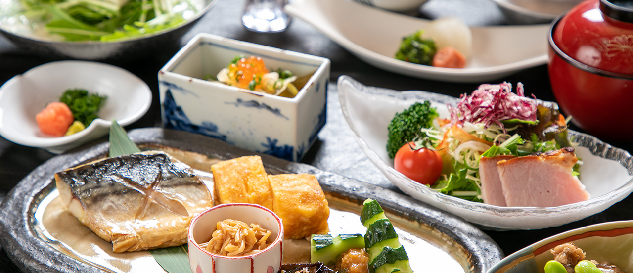 和食朝食